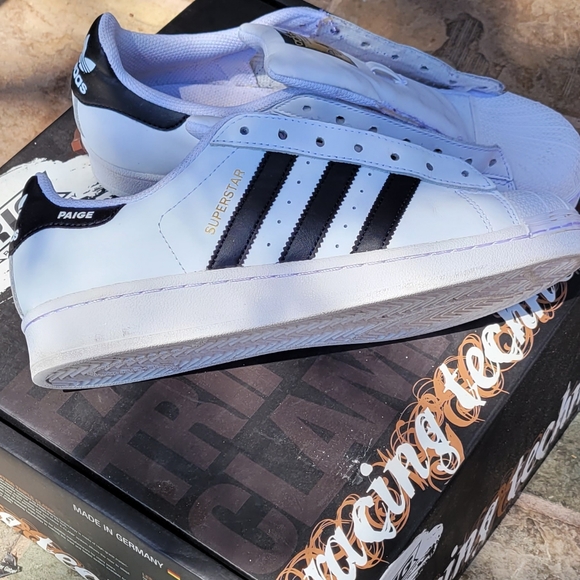 Adidas Superstar Men's size 8½ US 42 EU White Black Custom - Picture 9 of 16